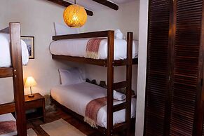 Santa Cruz Eco Lodge