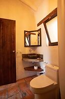 Santa Cruz Eco Lodge
