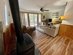 Waterfront Cottage Moosehead Lake