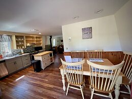 Waterfront Cottage Moosehead Lake