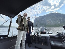 Waterfront Cottage Moosehead Lake