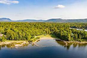 Waterfront Cottage Moosehead Lake
