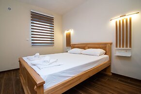 Sunset Bay Apartments