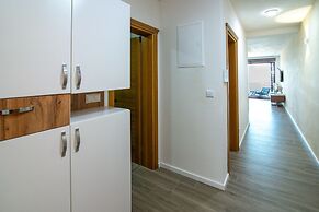 Sunset Bay Apartments