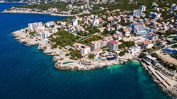 Sunset Bay Apartments