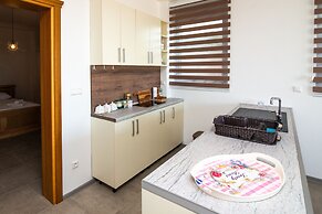 Sunset Bay Apartments