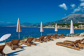 Sunset Bay Apartments