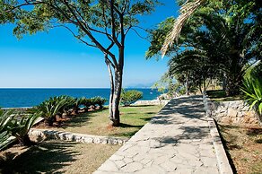 Sunset Bay Apartments