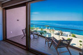 Sunset Bay Apartments