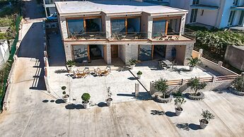 Sunset Bay Apartments