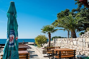 Sunset Bay Apartments