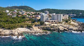 Sunset Bay Apartments