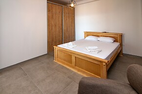 Sunset Bay Apartments