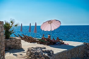 Sunset Bay Apartments