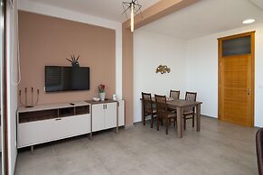 Sunset Bay Apartments