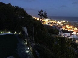 Fonte da Telha Cliff House