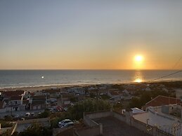 Fonte da Telha Cliff House