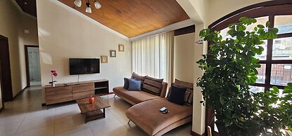 Altamira Apartsuites