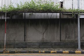 Collection O 93700 Aurora Rooms @ Urbantown Serpong