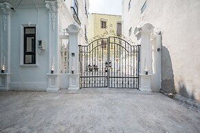 Cozrum Homes - Selina Residence