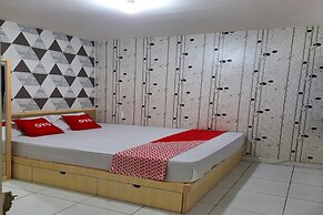 OYO 93701 Room Transit By At