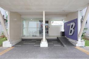 OYO 93701 Room Transit By At