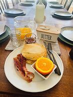 Adelines Bed and Breakfast