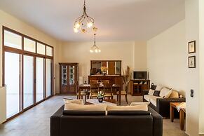 House of Papadogiannis