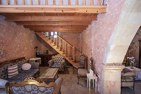 Silver Gem Villa With Private Pool