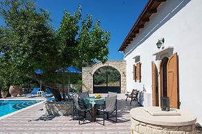 Silver Gem Villa With Private Pool