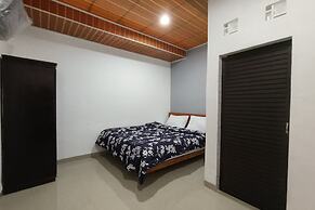 OYO 93709 Rose Inn 2