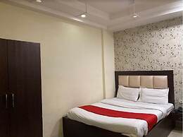 HOTEL SAMRIDDHI PALACE