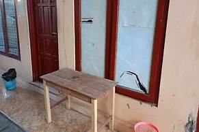 OYO Life 93712 Vanda Family