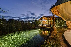 Earthship Ubud Eco Villa