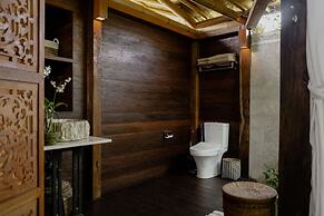 Earthship Ubud Eco Villa
