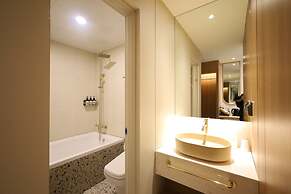 H AVENUE  Jecheon Station