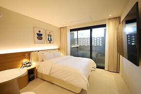 H AVENUE  Jecheon Station