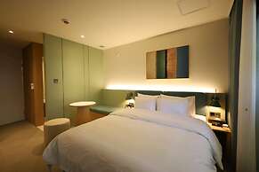 H AVENUE  Jecheon Station