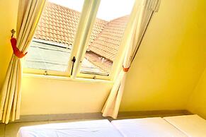 SPOT ON 93711 Kenzie Bunkbed Syariah