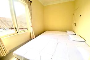 SPOT ON 93711 Kenzie Bunkbed Syariah