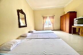 SPOT ON 93711 Kenzie Bunkbed Syariah