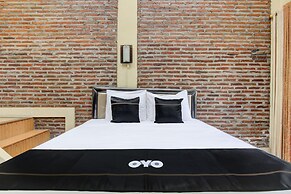 Capital O 93716 Family Guesthouse Syariah