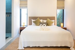 Modern 3 Bedroom Villa - KBR16