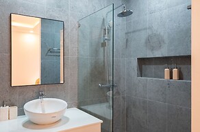 Modern 3 Bedroom Villa - KBR16