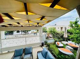 Ellawilla Suit House