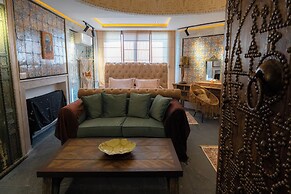 Dar Al Makam - Luxury Experience