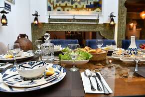 Dar Al Makam - Luxury Experience