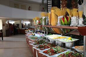 Arabella World Hotel