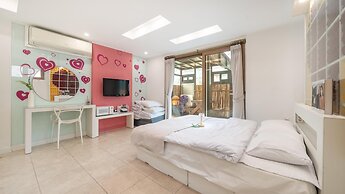 Hongcheon Noilgangmaeul Pet Pension