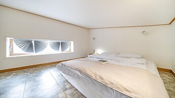 Hongcheon Noilgangmaeul Pet Pension